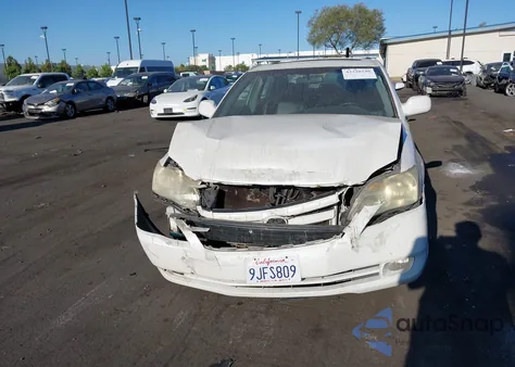 2006 Toyota Avalon Touring z USA, uszkodzony, nr VIN 4T1BK36B76U156644